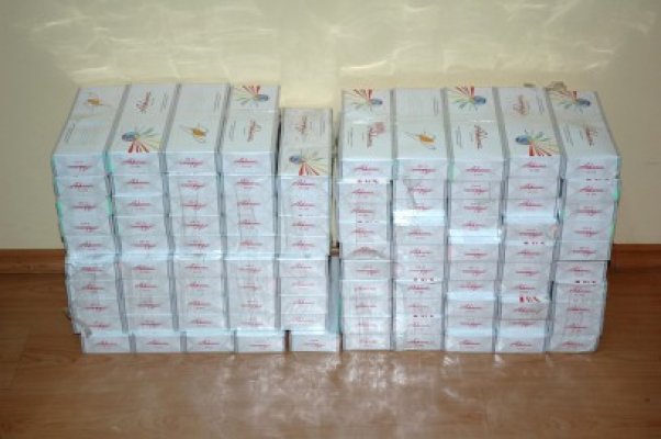 Mangaliotul prins cu ţigări de contrabandă a fost arestat